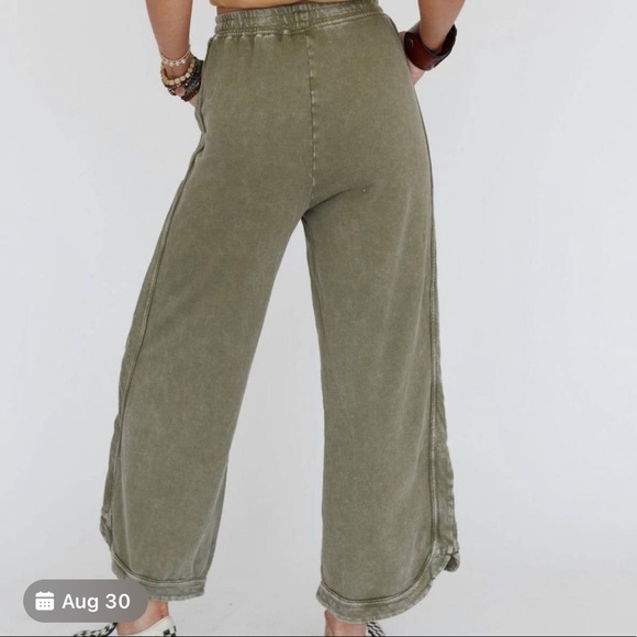 Olive Wide Leg Lounge Pants - Picture 4 of 5